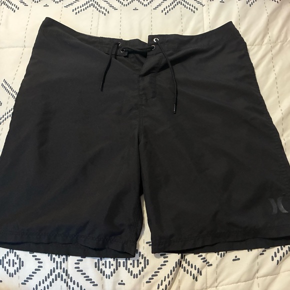 Hurley Men's Black Swim Trunks - Picture 1 of 2